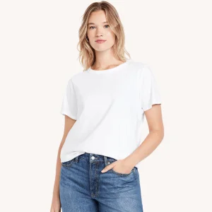 Fall wardrobe staples Old Navy white cotton tee